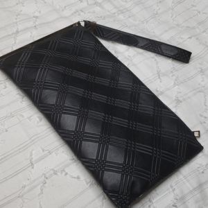 Black/Gold Wristlet Purse